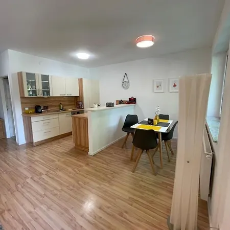 Moderne In Bahnhofsnahe Apartment *