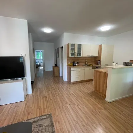 Apartment Moderne In Bahnhofsnahe *